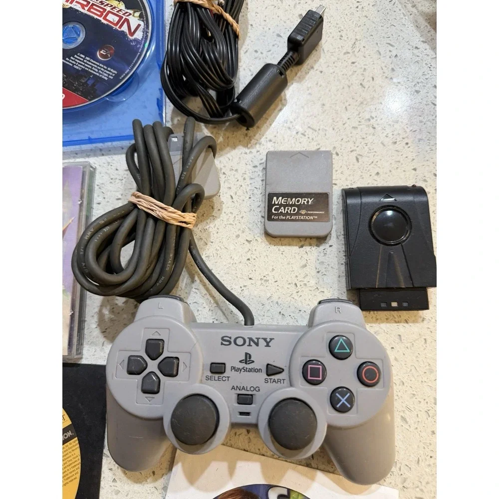 playstation 2 controller,lot‎ Of 9 Games